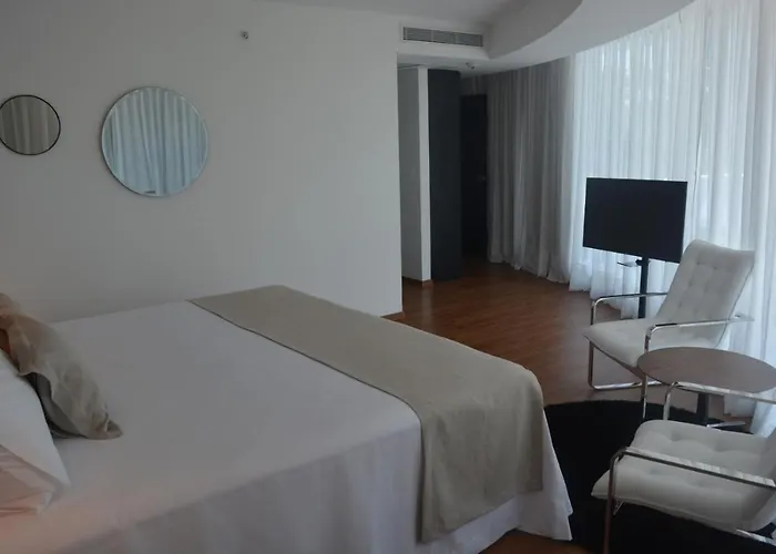 Don Hotel